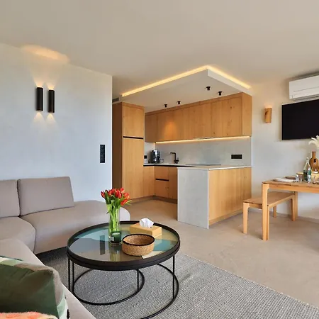 Luxurioeses Julie, Familienfreundlich, Pools, Sportaktivitaeten, Meerblick By Riviera Homelife Management * Drammont