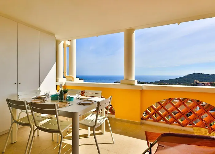 Luxurioeses Julie, Familienfreundlich, Pools, Sportaktivitaeten, Meerblick By Riviera Homelife Management * Drammont